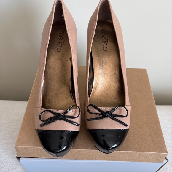 Nude & Black Bow Heels | Size 7.5 - Picture 1 of 4